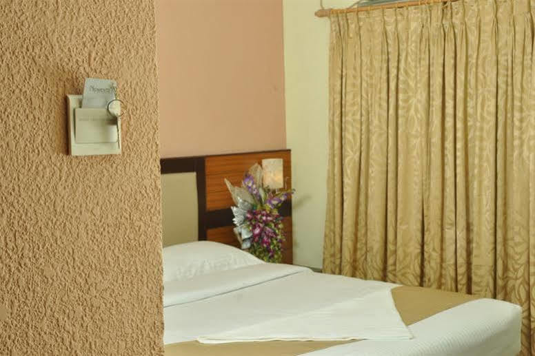 Moments Hotel Kolkata Luaran gambar