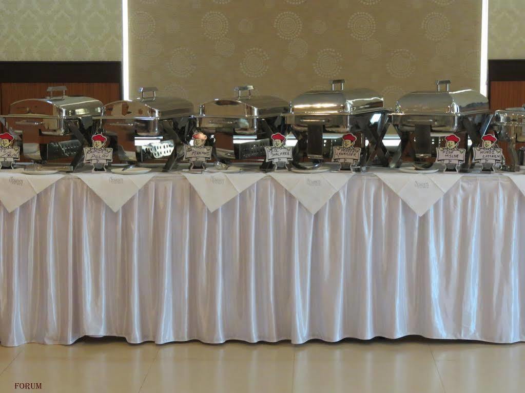Moments Hotel Kolkata Luaran gambar
